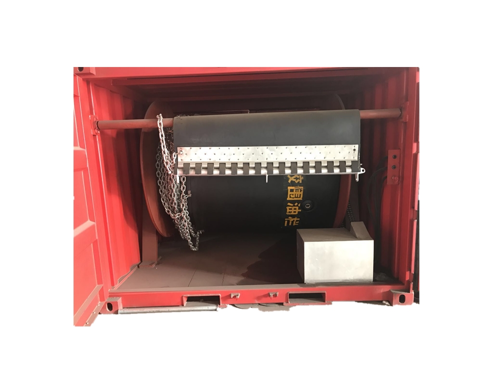 Inflatable rubber boom