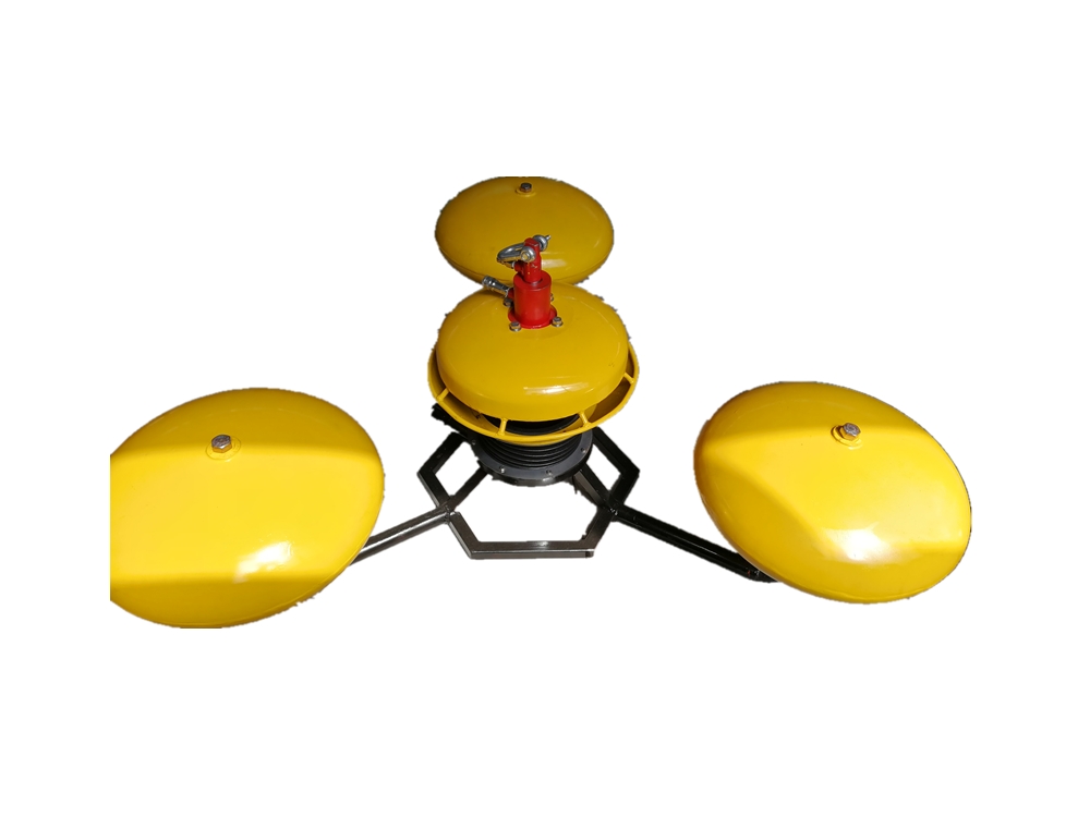 Weir Skimmer